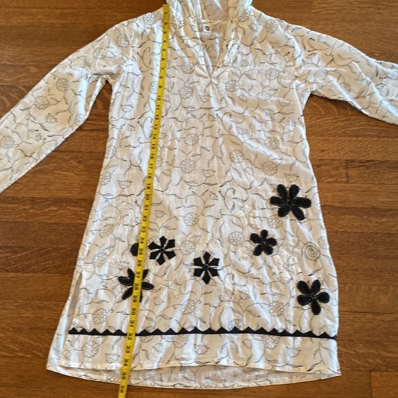 Kerry Cassill Pullover Floral Tunic - Picture 8 of 15